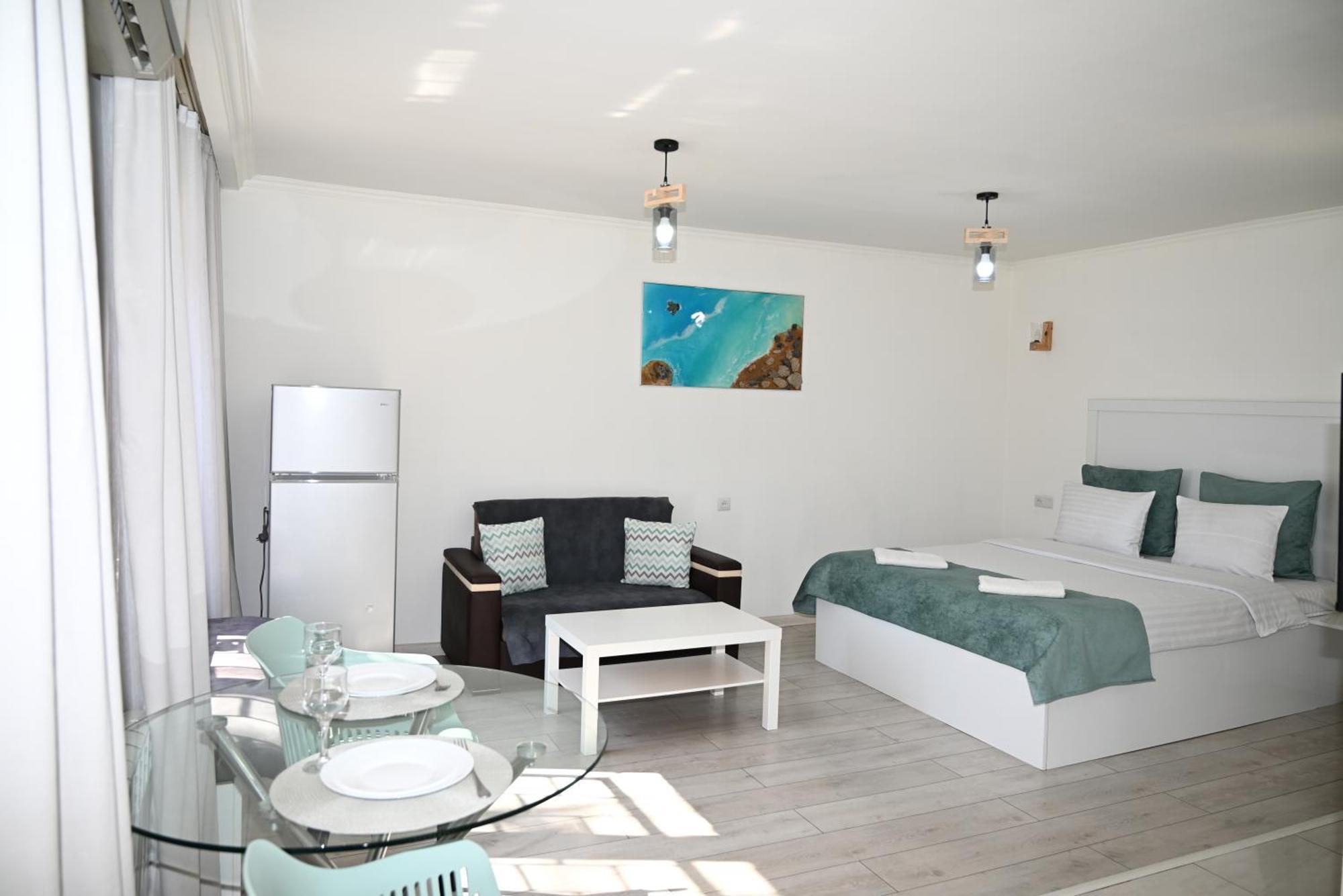 Cozy Apartment Near To The Metro H Kochar 19 Jerevan Exteriör bild